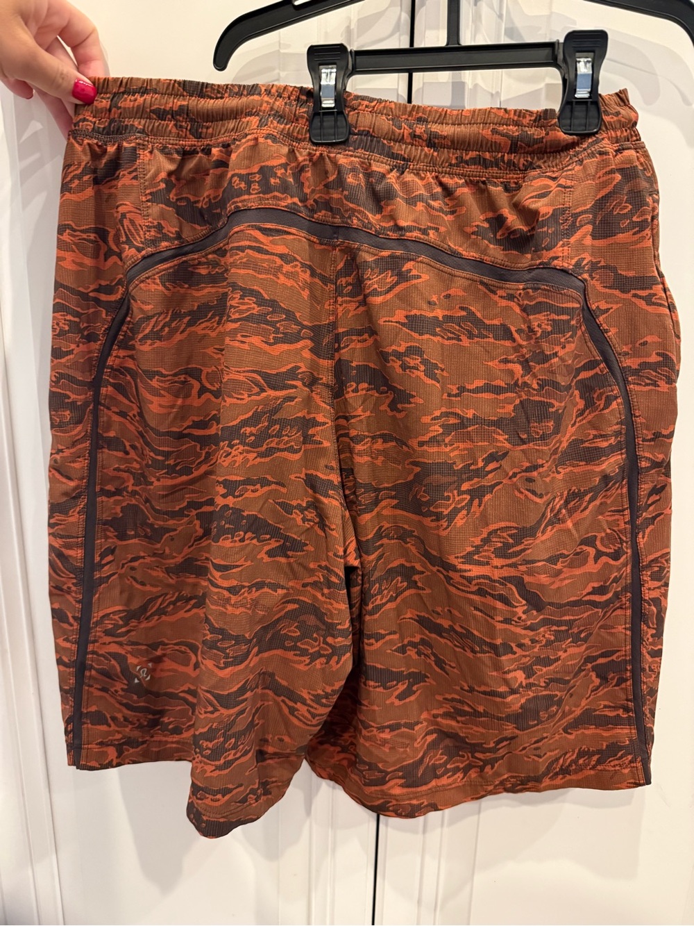 Lululemon Athletica Men's Orange and Black Camo Athletic - Running Shorts - Picture 3 of 4